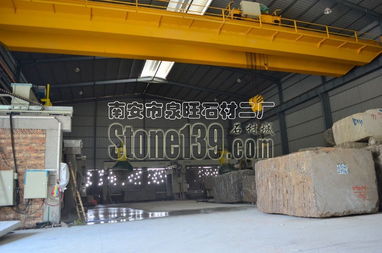 走進(jìn)泉旺石井工廠 花崗巖大切加工車間的精密與力量