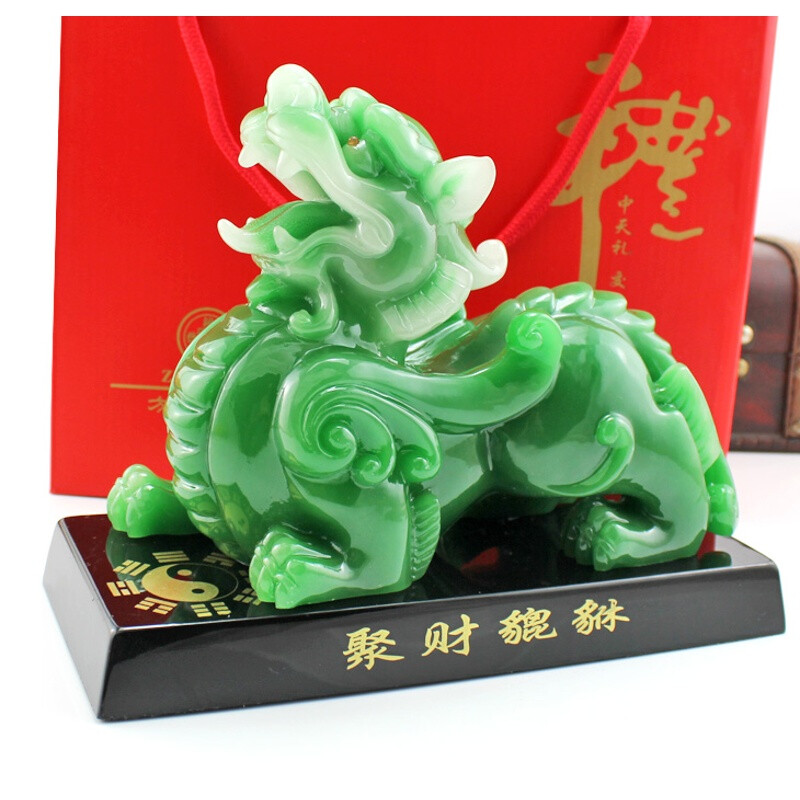 鎮宅納福，招財引貴 仿玉貔貅擺件，家居風水的點睛之筆